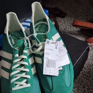 adidas SL 72 OG Men’s Green Sneakers with White Stripes